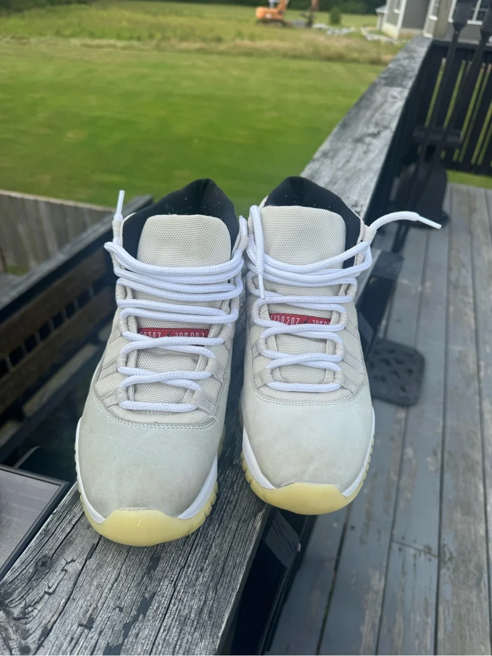 Jordan mens High-Top Sneakers in White, Light Gray and Red